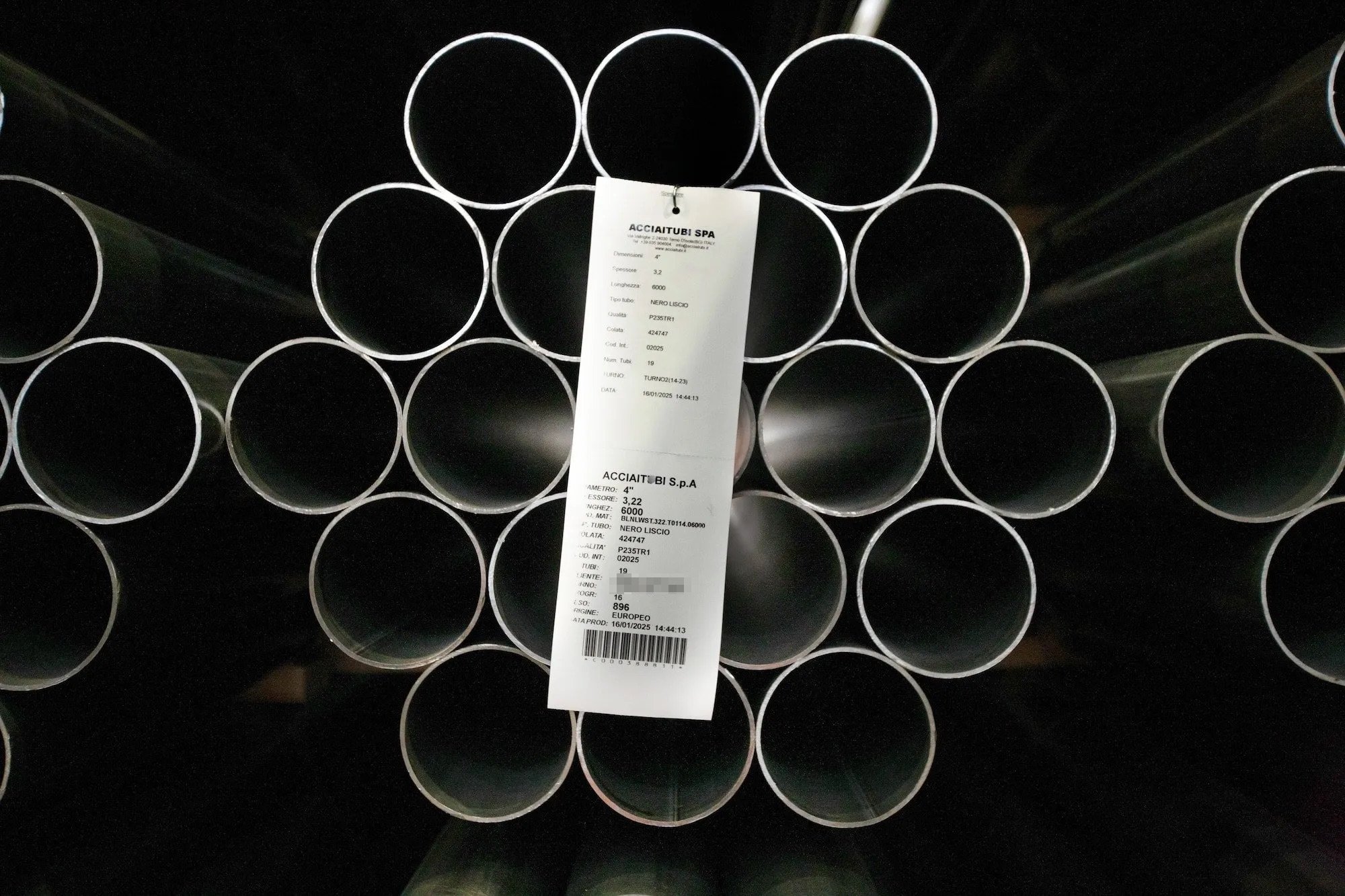 Pipe ends and identification